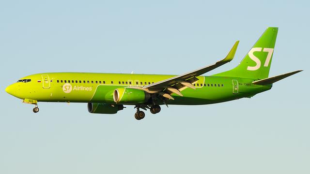 RA-73665:Boeing 737-800:S7 Airlines